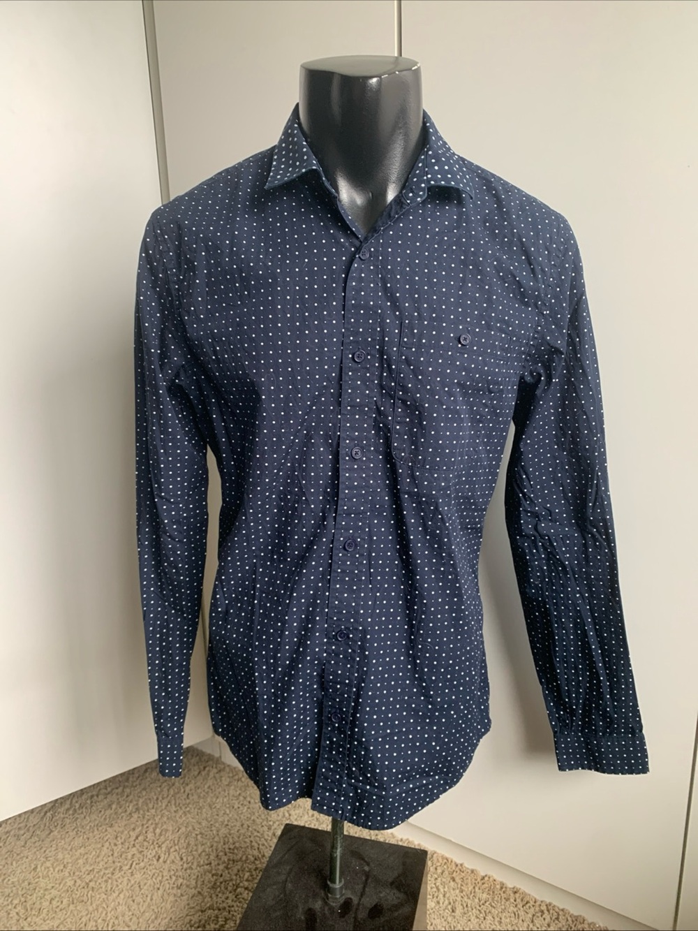 Armani Exchange slim fit Men’s medium navy blue polka dot long sleeve shirt